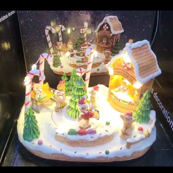 Picture of Xmas Cookie House with Light and Music